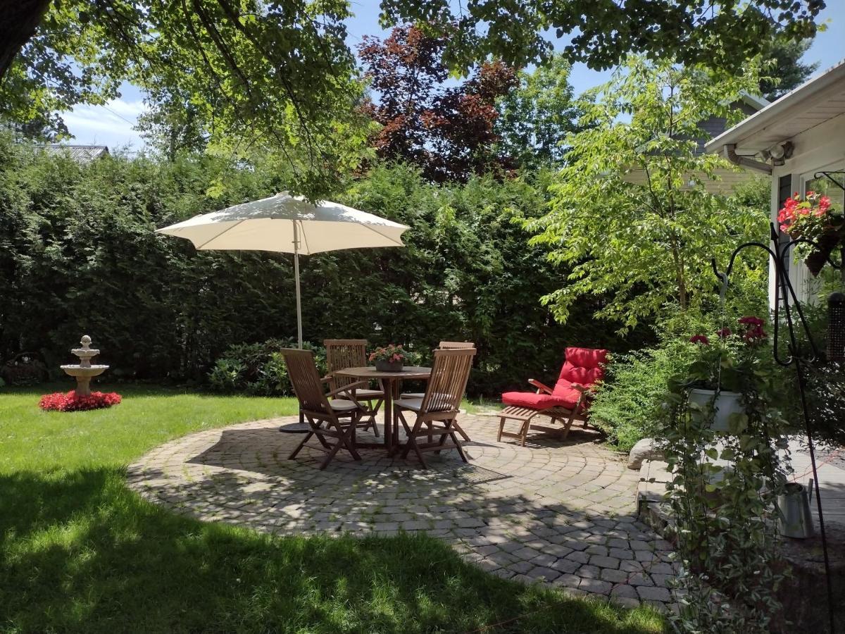 La Petite Hermine B&B Stoneham Bagian luar foto